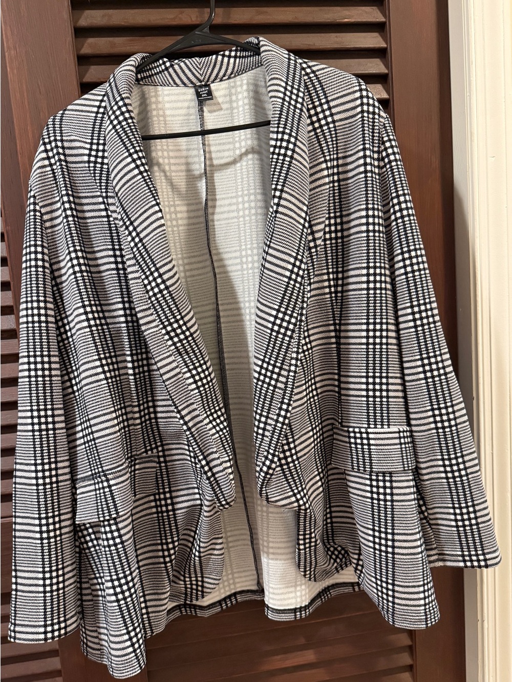 SHEIN Black and White Plaid Open-Front Blazer